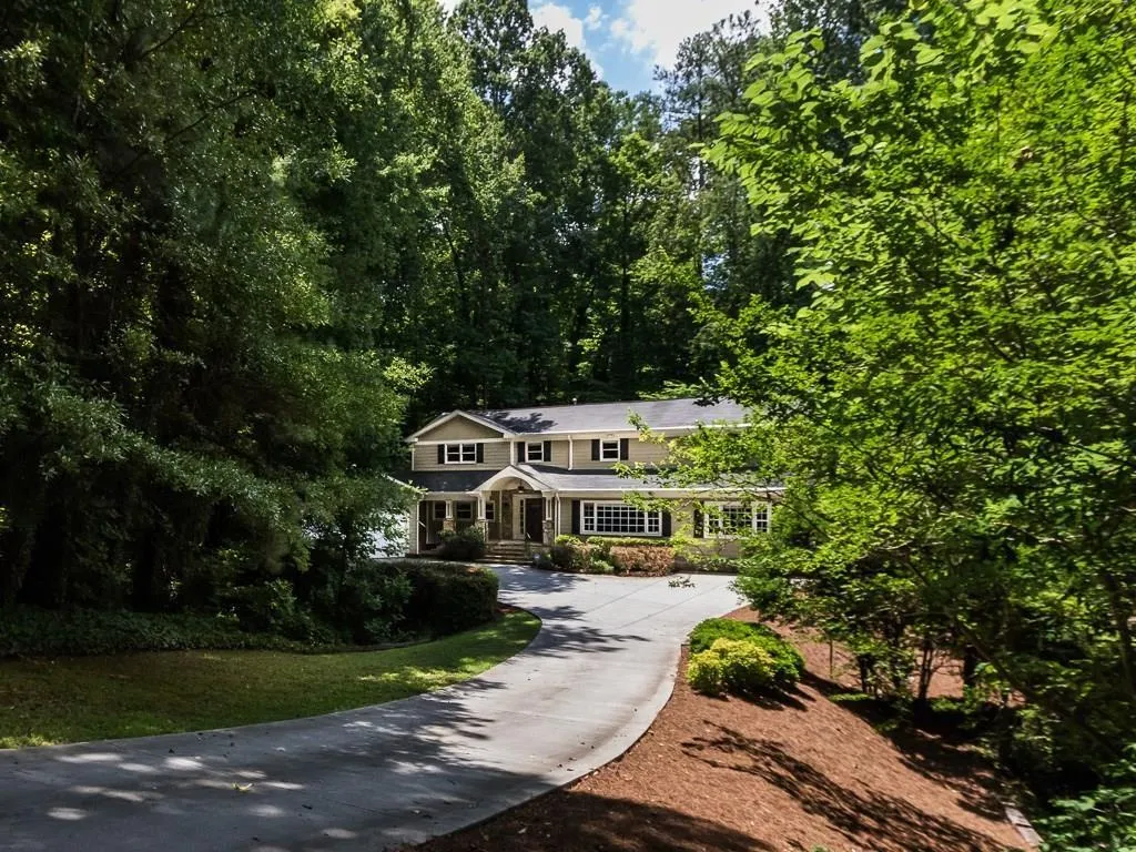 1155 Windsor Parkway, Atlanta, Georgia 30319, 5 Bedrooms Bedrooms, ,3 BathroomsBathrooms,Residential,Sold,1155 Windsor Parkway,6104663