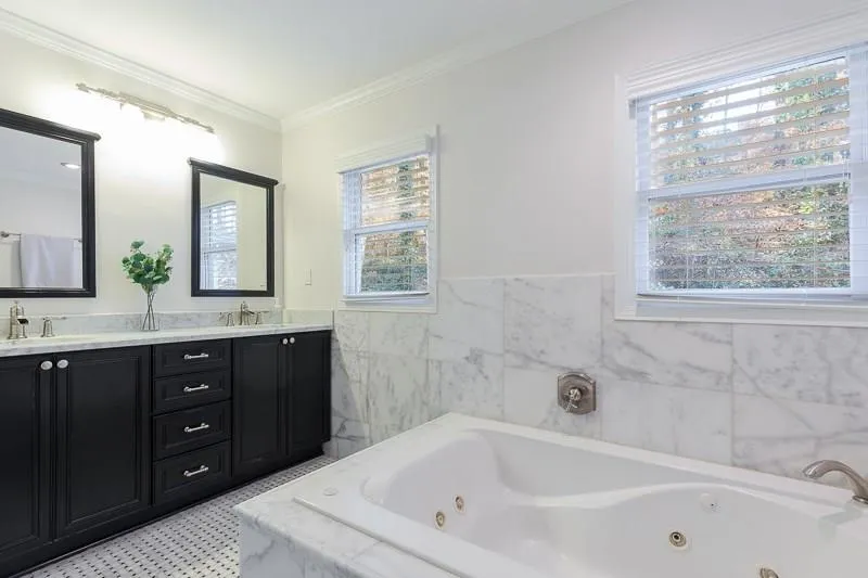 1155 Windsor Parkway, Atlanta, Georgia 30319, 5 Bedrooms Bedrooms, ,3 BathroomsBathrooms,Residential,Sold,1155 Windsor Parkway,6104663