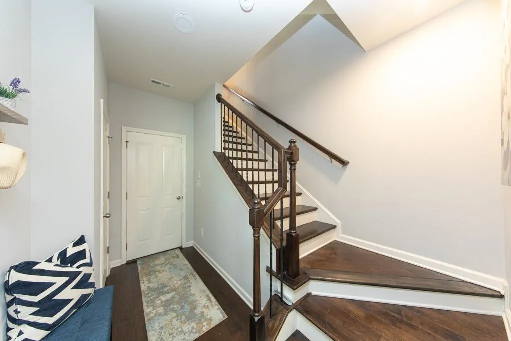 7548 Highlands Point, Atlanta, Georgia 30328, 3 Bedrooms Bedrooms, ,3 BathroomsBathrooms,Residential,Sold,7548 Highlands Point,6856680