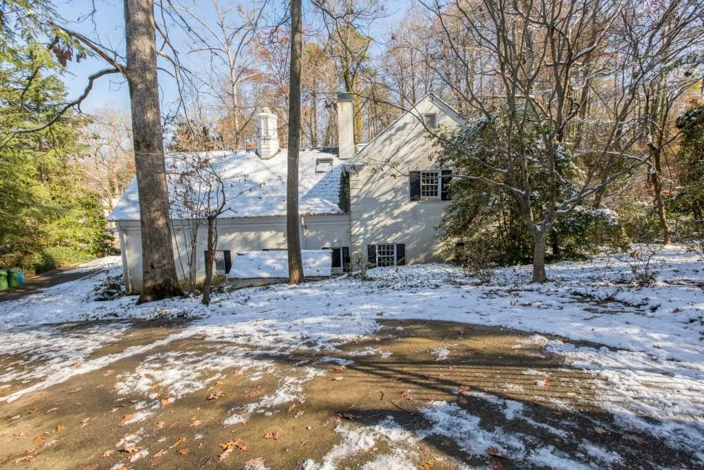 1 Habersham Way Nw, Atlanta, Georgia 30305, 4 Bedrooms Bedrooms, ,5 BathroomsBathrooms,Residential,Sold,1 Habersham Way Nw,5937504