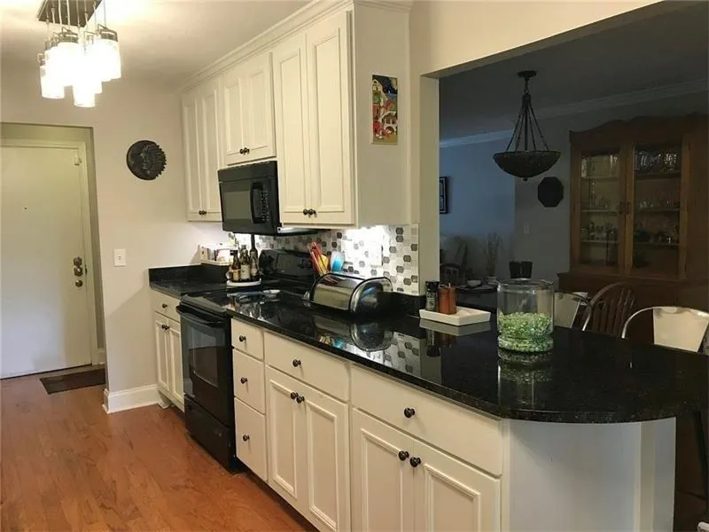 750 Dalrymple Road Unit I1, Atlanta, Georgia 30328, 3 Bedrooms Bedrooms, ,2 BathroomsBathrooms,Residential,Sold,750 Dalrymple Road Unit I1,5934463