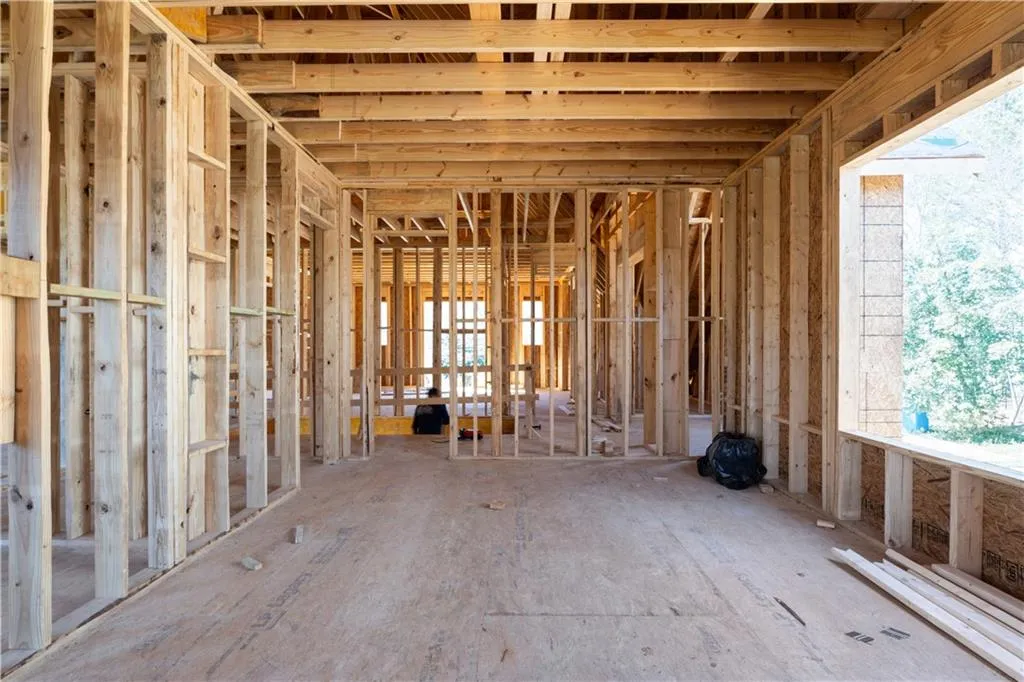 Misc room with a wealth of natural light