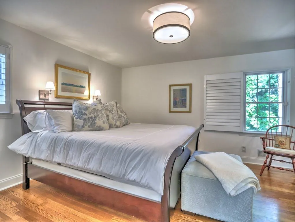 7070 Duncourtney Drive, Sandy Springs, Georgia 30328, 5 Bedrooms Bedrooms, ,3 BathroomsBathrooms,Residential,Sold,7070 Duncourtney Drive,7242153