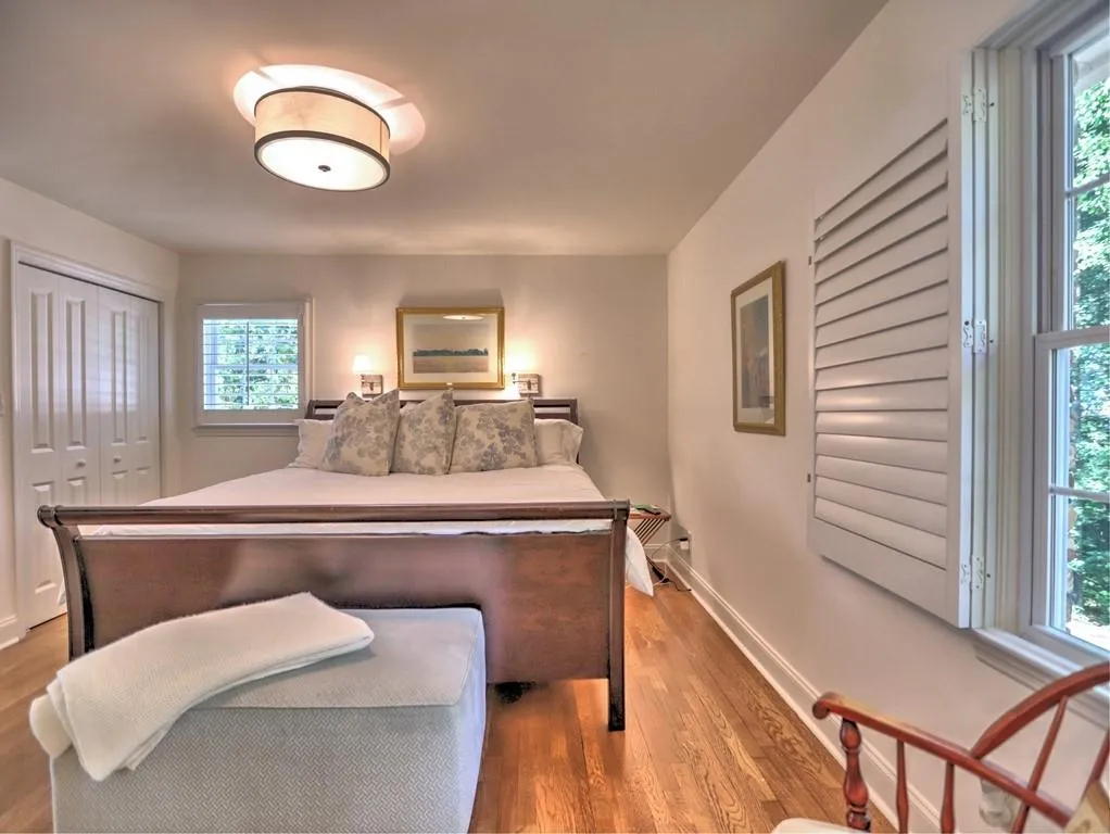 7070 Duncourtney Drive, Sandy Springs, Georgia 30328, 5 Bedrooms Bedrooms, ,3 BathroomsBathrooms,Residential,Sold,7070 Duncourtney Drive,7242153