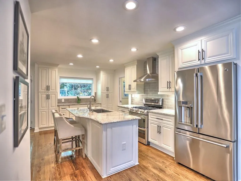 7070 Duncourtney Drive, Sandy Springs, Georgia 30328, 5 Bedrooms Bedrooms, ,3 BathroomsBathrooms,Residential,Sold,7070 Duncourtney Drive,7242153