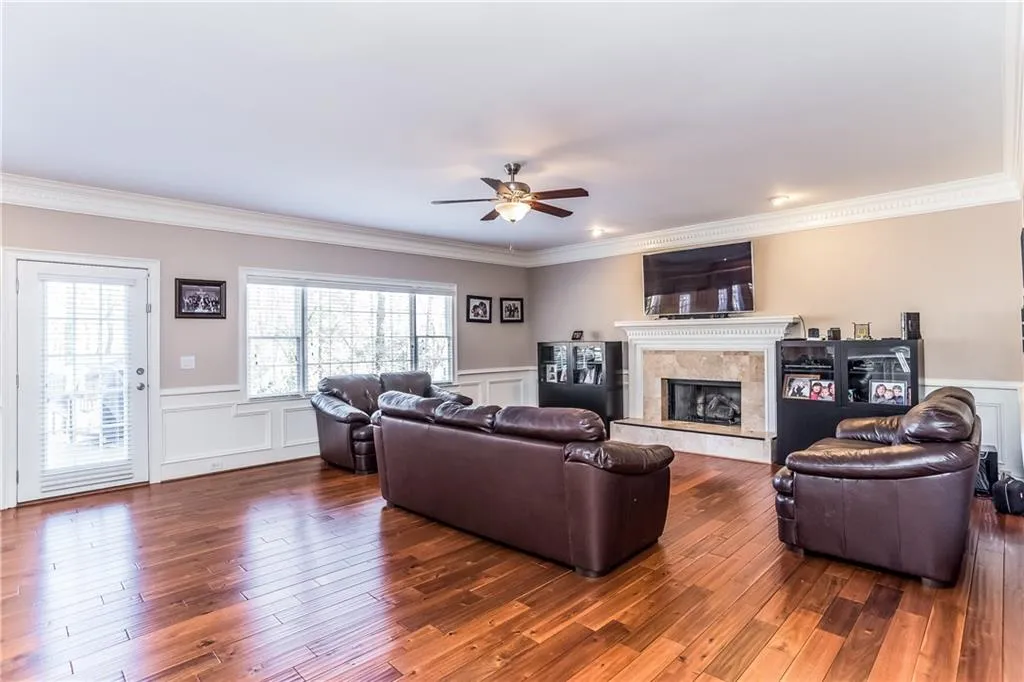7675 Blandford Place, Sandy Springs, Georgia 30350, 5 Bedrooms Bedrooms, ,4 BathroomsBathrooms,Residential,Sold,7675 Blandford Place,5964027