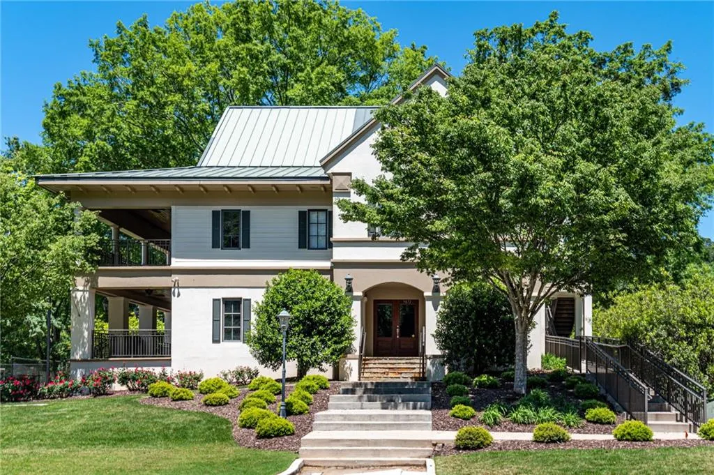 125 River Landing, Sandy Springs, Georgia 30350, 5 Bedrooms Bedrooms, ,4 BathroomsBathrooms,Residential,Sold,125 River Landing,6717953