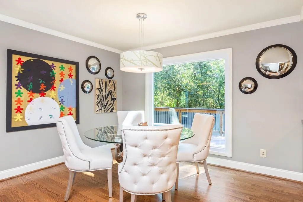 300 Drummen Court, Sandy Springs, Georgia 30328, 4 Bedrooms Bedrooms, ,3 BathroomsBathrooms,Residential,Sold,300 Drummen Court,6617334