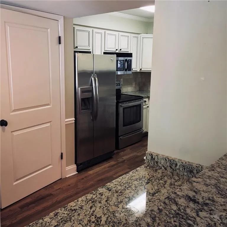 49 Lamsden Lane Nw Unit 49, Atlanta, Georgia 30327, 3 Bedrooms Bedrooms, ,3 BathroomsBathrooms,Residential,Sold,49 Lamsden Lane Nw Unit 49,5973410