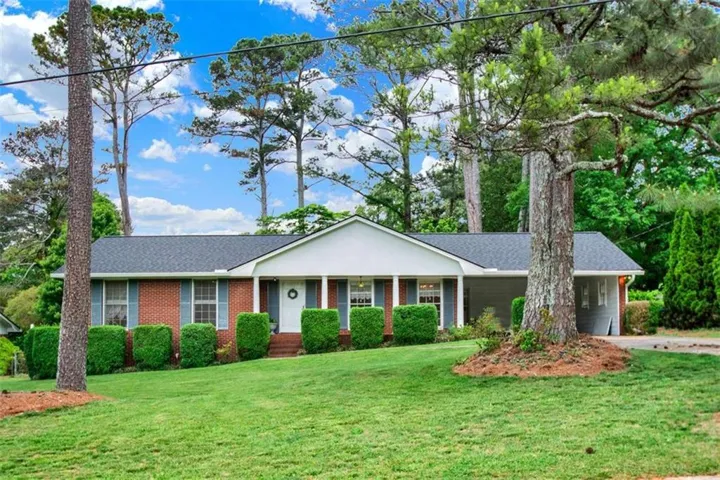 5597 Bob White Circle, Lilburn, Georgia 30047
