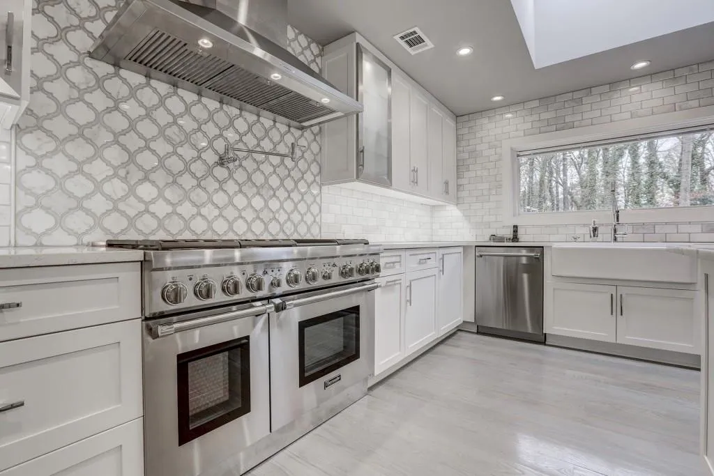 85 Mountain Creek Trace, Atlanta, Georgia 30328, 4 Bedrooms Bedrooms, ,3 BathroomsBathrooms,Residential,Sold,85 Mountain Creek Trace,5951697