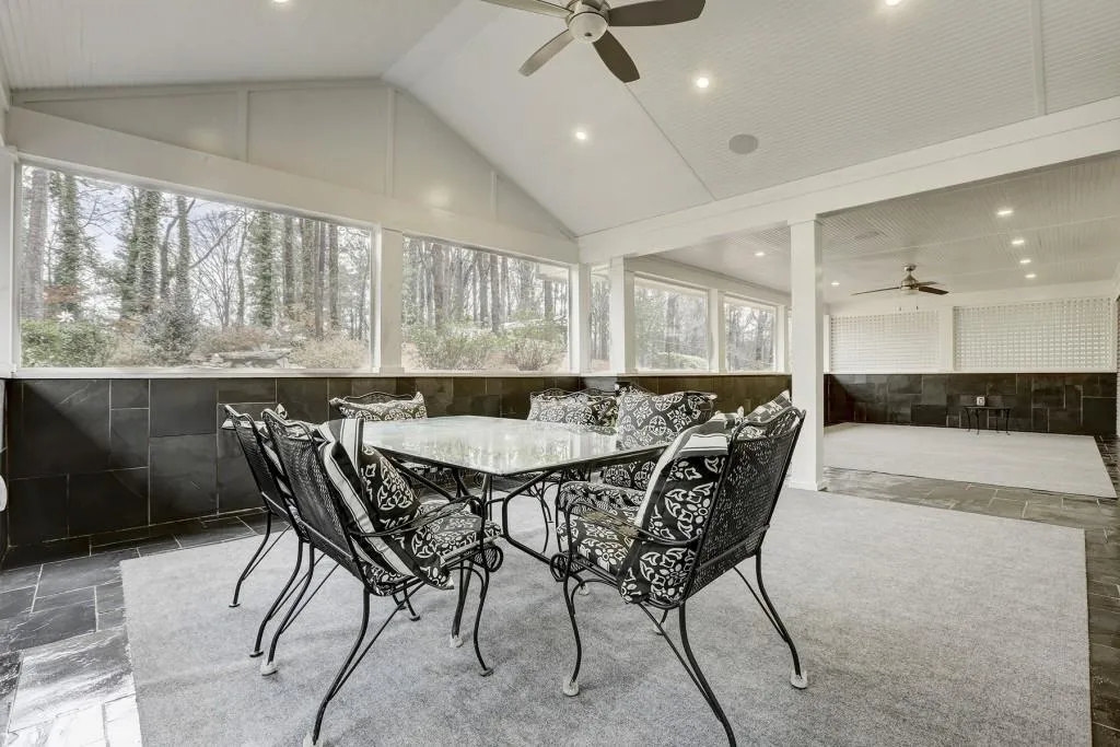 85 Mountain Creek Trace, Atlanta, Georgia 30328, 4 Bedrooms Bedrooms, ,3 BathroomsBathrooms,Residential,Sold,85 Mountain Creek Trace,5951697