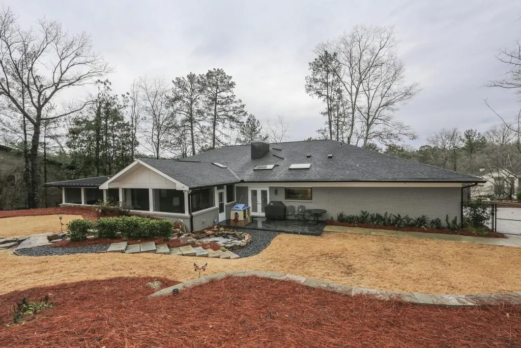 85 Mountain Creek Trace, Atlanta, Georgia 30328, 4 Bedrooms Bedrooms, ,3 BathroomsBathrooms,Residential,Sold,85 Mountain Creek Trace,5951697