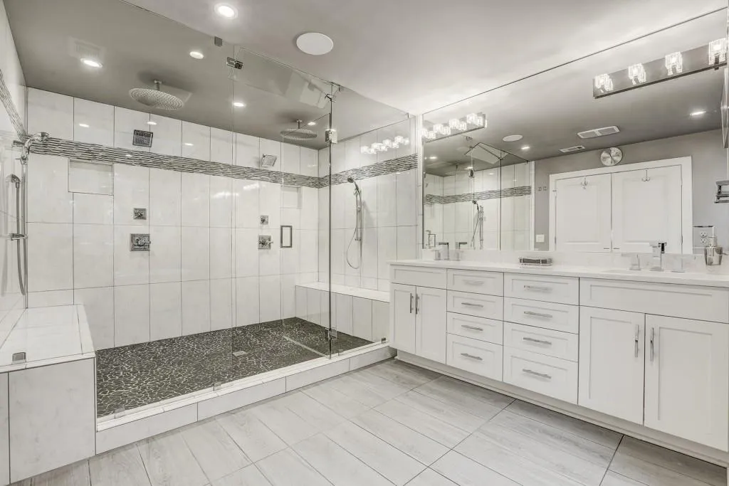 85 Mountain Creek Trace, Atlanta, Georgia 30328, 4 Bedrooms Bedrooms, ,3 BathroomsBathrooms,Residential,Sold,85 Mountain Creek Trace,5951697