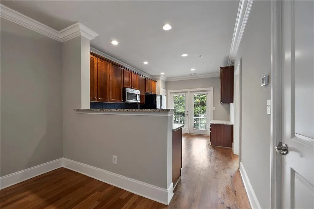 291 Le Gran Bnd Unit 291, Sandy Springs, Georgia 30328, 2 Bedrooms Bedrooms, ,2 BathroomsBathrooms,Residential,Sold,291 Le Gran Bnd Unit 291,6763234