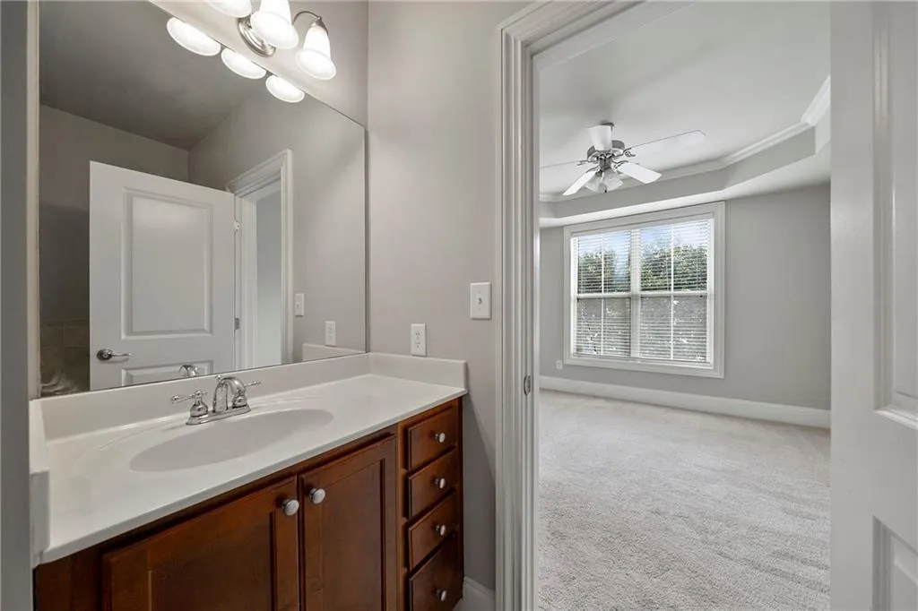 291 Le Gran Bnd Unit 291, Sandy Springs, Georgia 30328, 2 Bedrooms Bedrooms, ,2 BathroomsBathrooms,Residential,Sold,291 Le Gran Bnd Unit 291,6763234