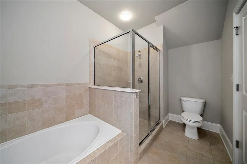 291 Le Gran Bnd Unit 291, Sandy Springs, Georgia 30328, 2 Bedrooms Bedrooms, ,2 BathroomsBathrooms,Residential,Sold,291 Le Gran Bnd Unit 291,6763234
