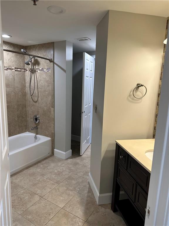 795 Hammond Drive Unit 2303, Atlanta, Georgia 30328, 1 Bedroom Bedrooms, ,1 BathroomBathrooms,Residential,Sold,795 Hammond Drive Unit 2303,7320211