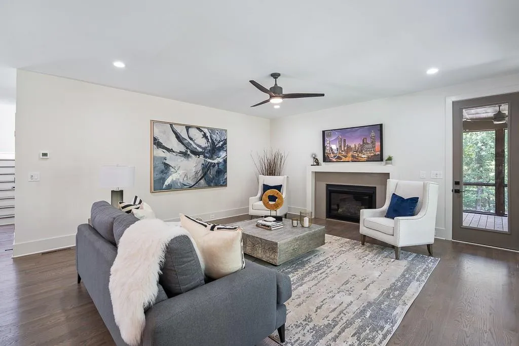 6447 Vernon Woods Drive, Atlanta, Georgia 30328, 5 Bedrooms Bedrooms, ,5 BathroomsBathrooms,Residential,Sold,6447 Vernon Woods Drive,6613840