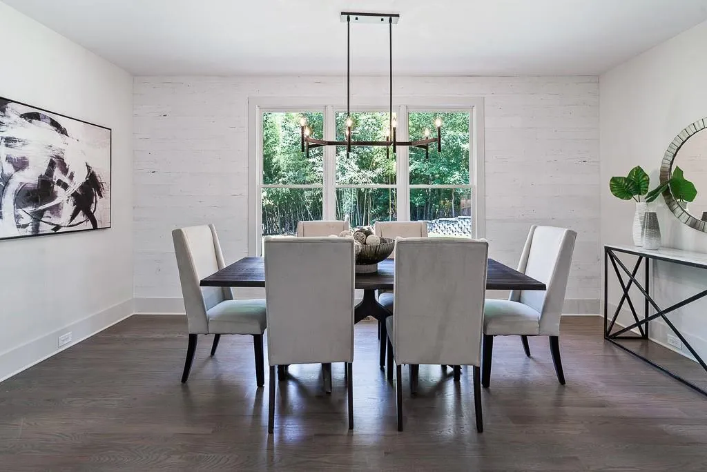 6447 Vernon Woods Drive, Atlanta, Georgia 30328, 5 Bedrooms Bedrooms, ,5 BathroomsBathrooms,Residential,Sold,6447 Vernon Woods Drive,6613840