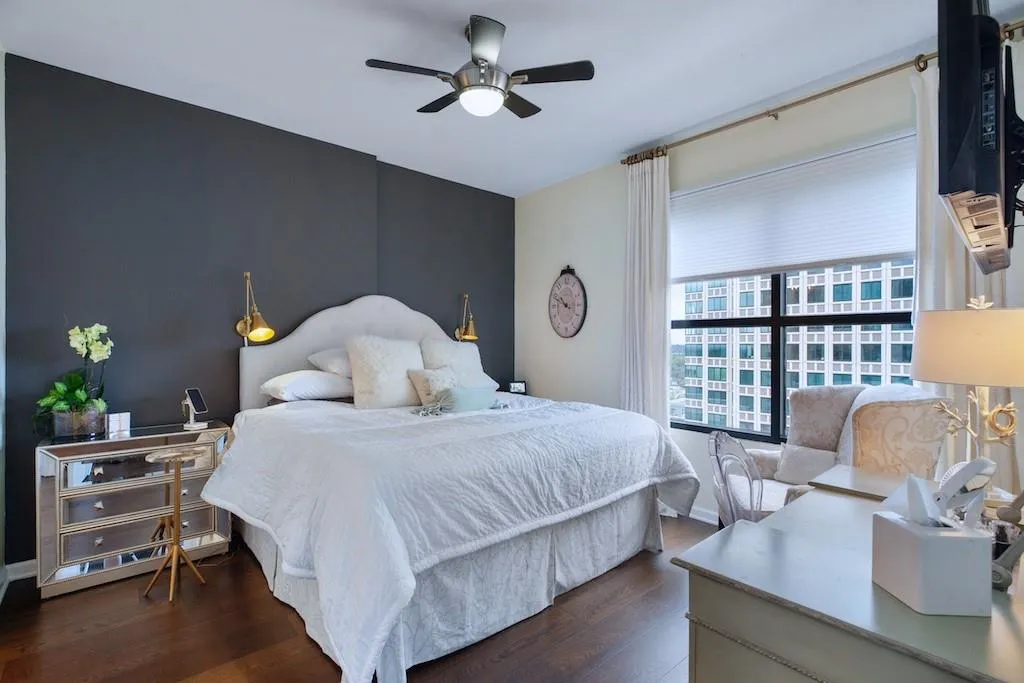 3040 Peachtree Road Nw Unit 1003, Atlanta, Georgia 30305, 2 Bedrooms Bedrooms, ,2 BathroomsBathrooms,Residential,For Sale,3040 Peachtree Road Nw Unit 1003,7634544