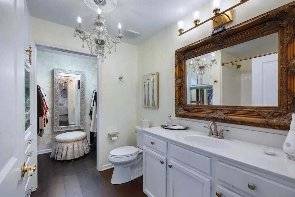 3040 Peachtree Road Nw Unit 1003, Atlanta, Georgia 30305, 2 Bedrooms Bedrooms, ,2 BathroomsBathrooms,Residential,For Sale,3040 Peachtree Road Nw Unit 1003,7634544