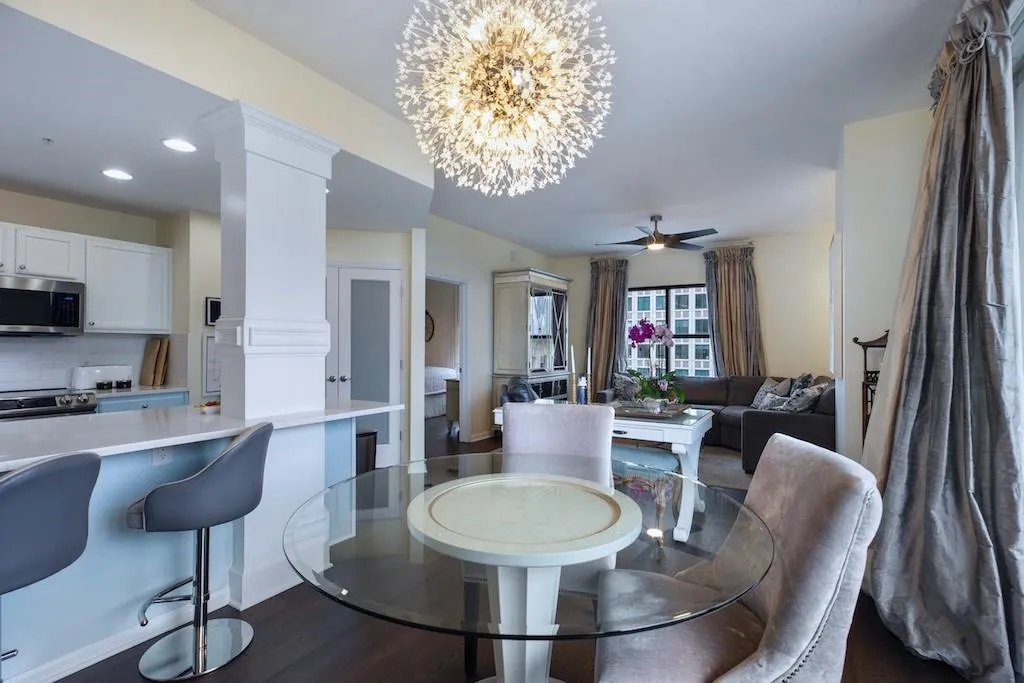 3040 Peachtree Road Nw Unit 1003, Atlanta, Georgia 30305, 2 Bedrooms Bedrooms, ,2 BathroomsBathrooms,Residential,For Sale,3040 Peachtree Road Nw Unit 1003,7634544