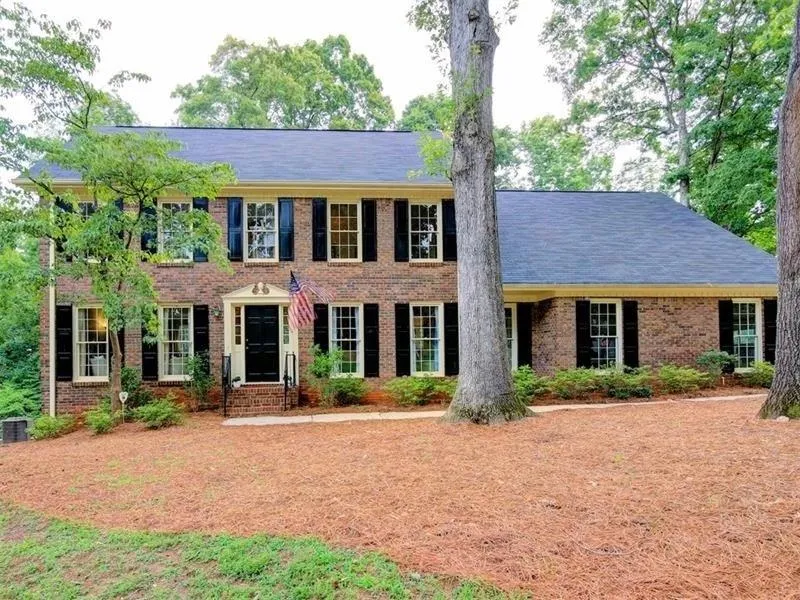 460 Tahoma Drive, Sandy Springs, Georgia 30350, 4 Bedrooms Bedrooms, ,2 BathroomsBathrooms,Residential,Sold,460 Tahoma Drive,5712486