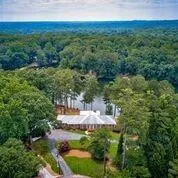 1665 Huntingdon Trail, Sandy Springs, Georgia 30350, 5 Bedrooms Bedrooms, ,4 BathroomsBathrooms,Residential,Sold,1665 Huntingdon Trail,6577395