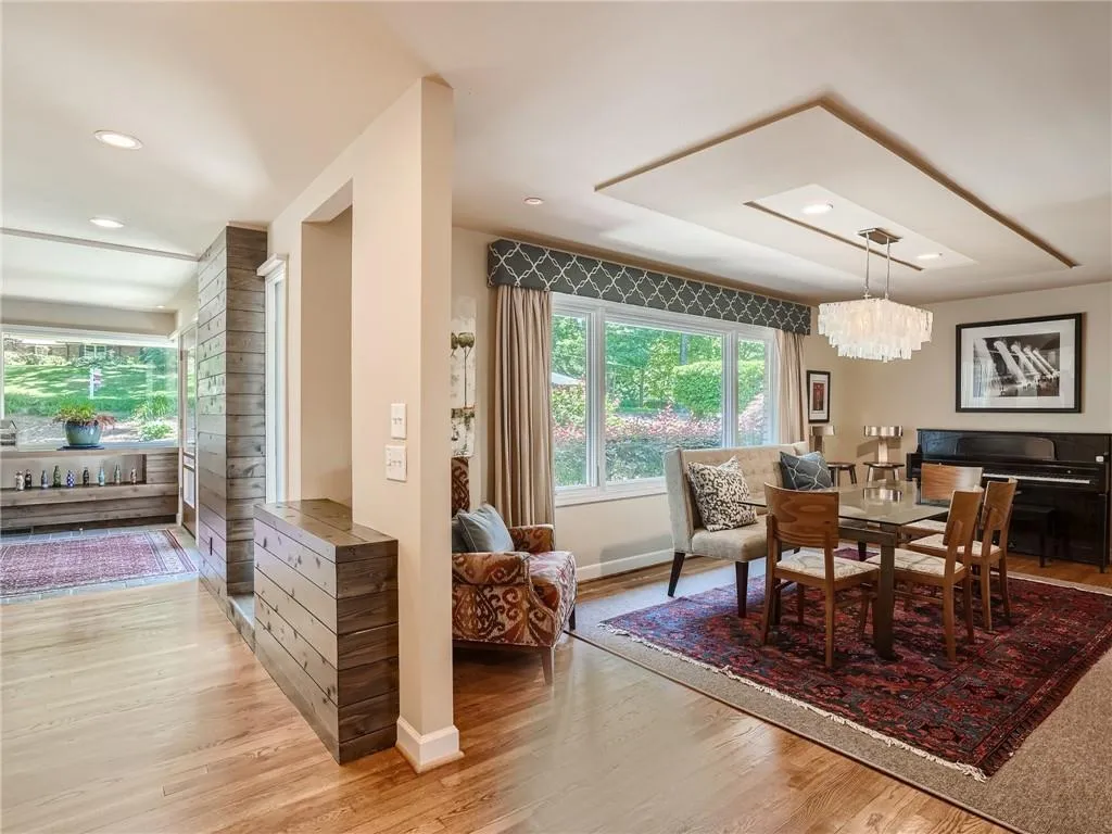 4574 Mystic Drive, Sandy Springs, Georgia 30342, 4 Bedrooms Bedrooms, ,3 BathroomsBathrooms,Residential,Sold,4574 Mystic Drive,7223242