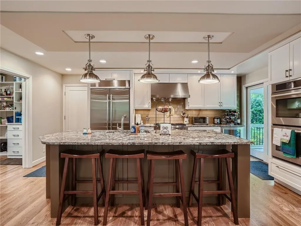 4574 Mystic Drive, Sandy Springs, Georgia 30342, 4 Bedrooms Bedrooms, ,3 BathroomsBathrooms,Residential,Sold,4574 Mystic Drive,7223242