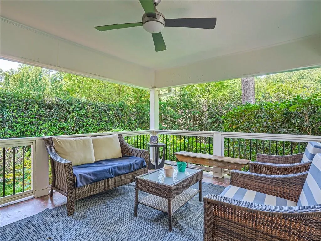 4574 Mystic Drive, Sandy Springs, Georgia 30342, 4 Bedrooms Bedrooms, ,3 BathroomsBathrooms,Residential,Sold,4574 Mystic Drive,7223242