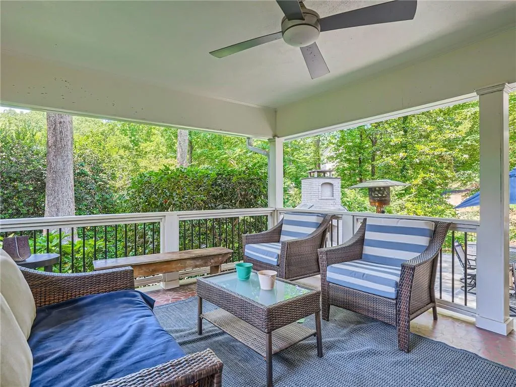 4574 Mystic Drive, Sandy Springs, Georgia 30342, 4 Bedrooms Bedrooms, ,3 BathroomsBathrooms,Residential,Sold,4574 Mystic Drive,7223242