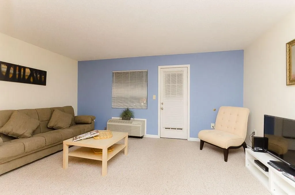 795 Hammond Drive Unit 810, Sandy Springs, Georgia 30328, 1 Bedroom Bedrooms, ,1 BathroomBathrooms,Residential,Sold,795 Hammond Drive Unit 810,7026469