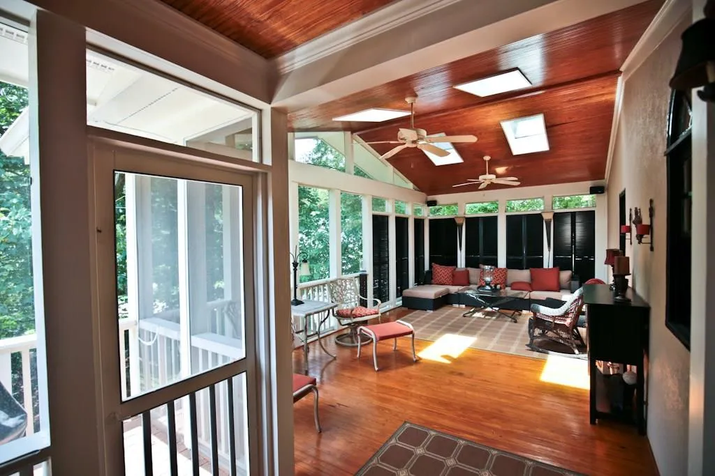 4420 Highgrove Pointe, Atlanta, Georgia 30319, 4 Bedrooms Bedrooms, ,3 BathroomsBathrooms,Residential,Sold,4420 Highgrove Pointe,5729711