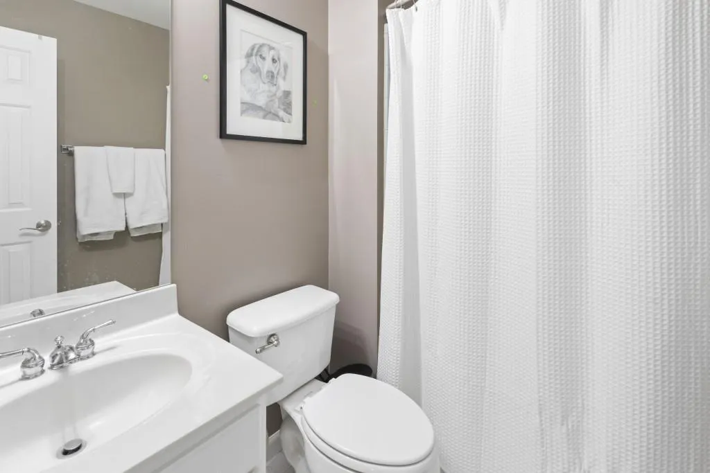 355 Wembley Circle, Sandy Springs, Georgia 30328, 4 Bedrooms Bedrooms, ,3 BathroomsBathrooms,Residential,Sold,355 Wembley Circle,7430607