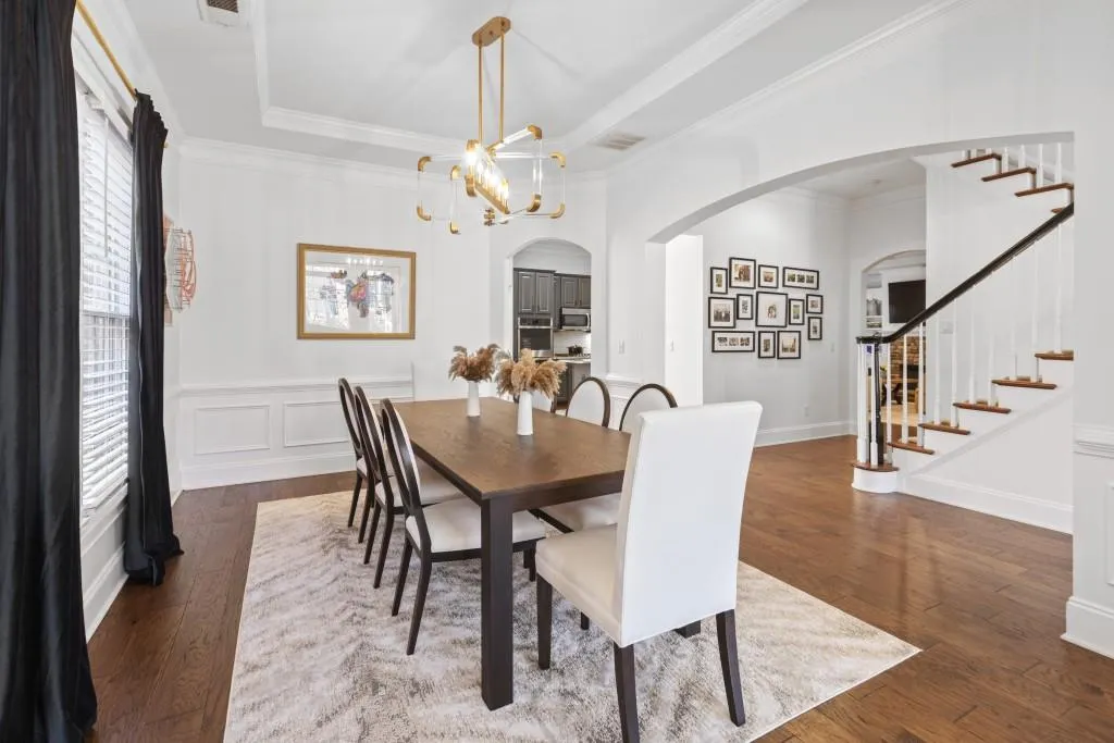 355 Wembley Circle, Sandy Springs, Georgia 30328, 4 Bedrooms Bedrooms, ,3 BathroomsBathrooms,Residential,Sold,355 Wembley Circle,7430607