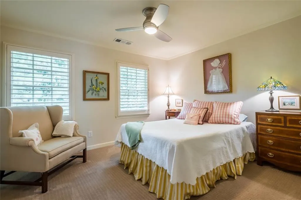 106 Jefferson Circle, Atlanta, Georgia 30328, 3 Bedrooms Bedrooms, ,2 BathroomsBathrooms,Residential,Sold,106 Jefferson Circle,6087427