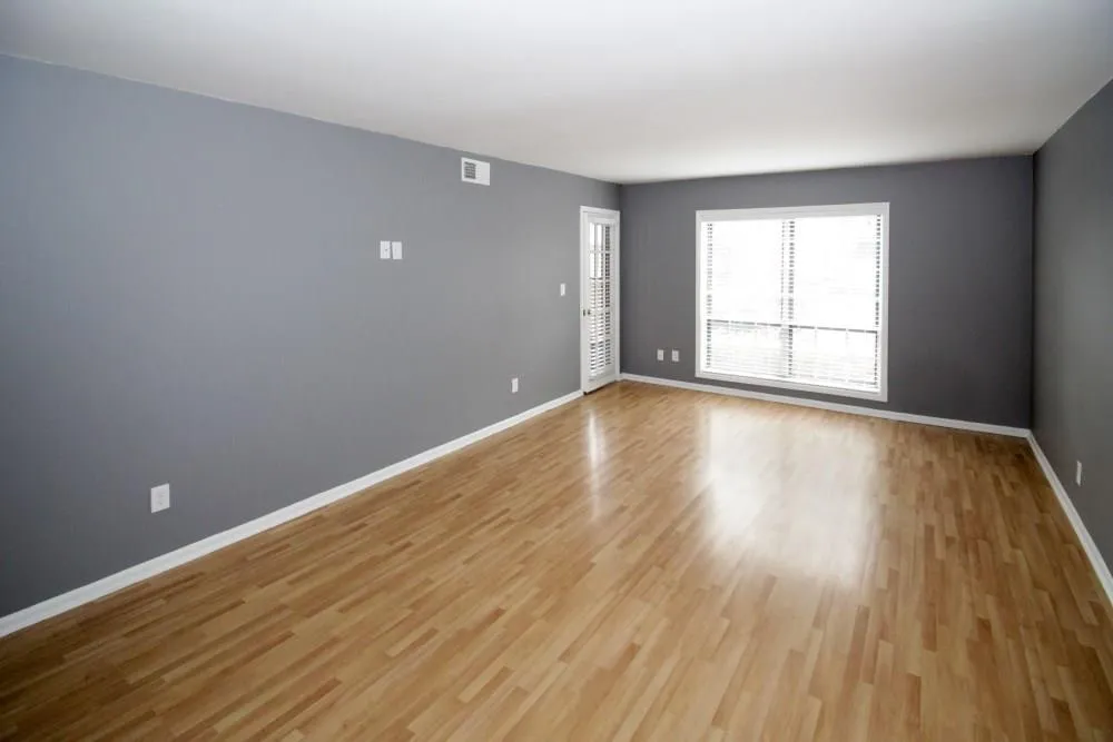 6851 Roswell Road Unit I-16, Sandy Springs, Georgia 30328, 3 Bedrooms Bedrooms, ,2 BathroomsBathrooms,Residential,Sold,6851 Roswell Road Unit I-16,5894471