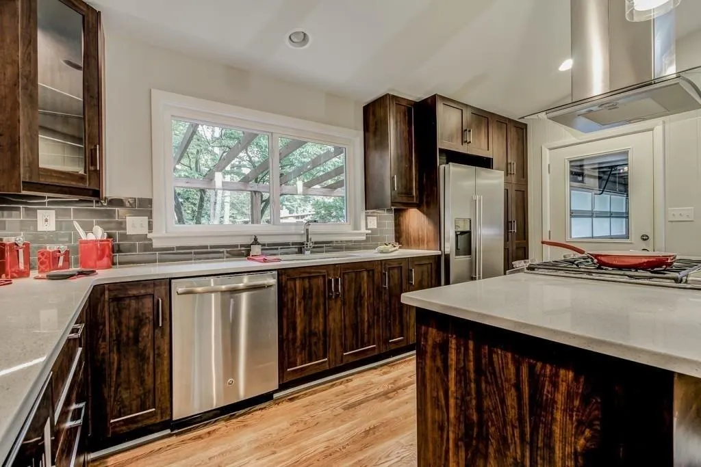 5890 Kayron Drive, Atlanta, Georgia 30328, 4 Bedrooms Bedrooms, ,3 BathroomsBathrooms,Residential,Sold,5890 Kayron Drive,6710387