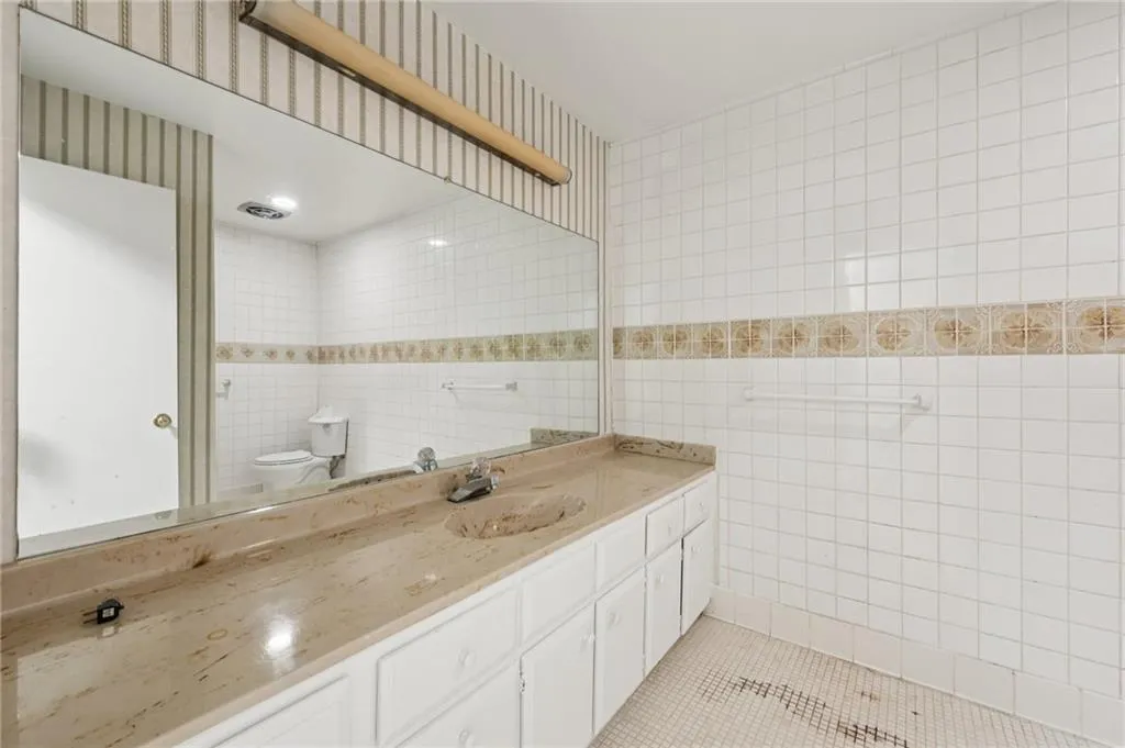 7080 Riverside Drive, Sandy Springs, Georgia 30328, 4 Bedrooms Bedrooms, ,4 BathroomsBathrooms,Land,For Sale,7080 Riverside Drive,7672180 7080 Riverside Drive, Sandy Springs, Georgia 30328, 4 Bedrooms Bedrooms, ,4 BathroomsBathrooms,Land,For Sale,7080 Riverside Drive,7672180