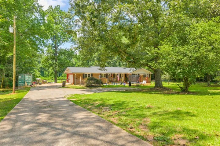 849 Swan Lake Road, Stockbridge, Georgia 30281