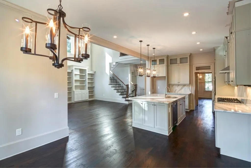 41 Long Island Place, Atlanta, Georgia 30328, 6 Bedrooms Bedrooms, ,5 BathroomsBathrooms,Residential,Sold,41 Long Island Place,5740399
