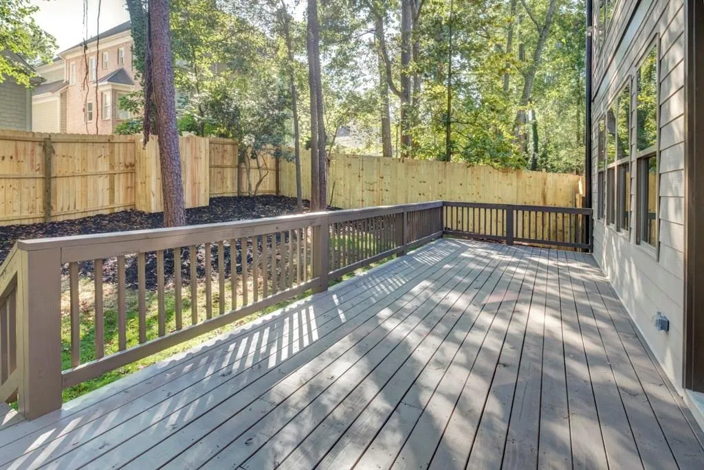 41 Long Island Place, Atlanta, Georgia 30328, 6 Bedrooms Bedrooms, ,5 BathroomsBathrooms,Residential,Sold,41 Long Island Place,5740399