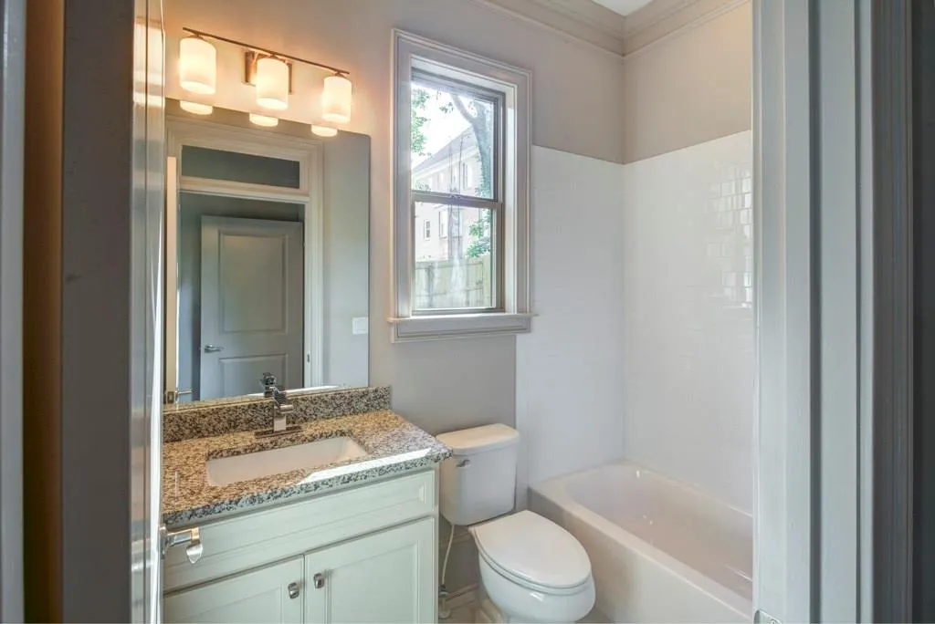 41 Long Island Place, Atlanta, Georgia 30328, 6 Bedrooms Bedrooms, ,5 BathroomsBathrooms,Residential,Sold,41 Long Island Place,5740399