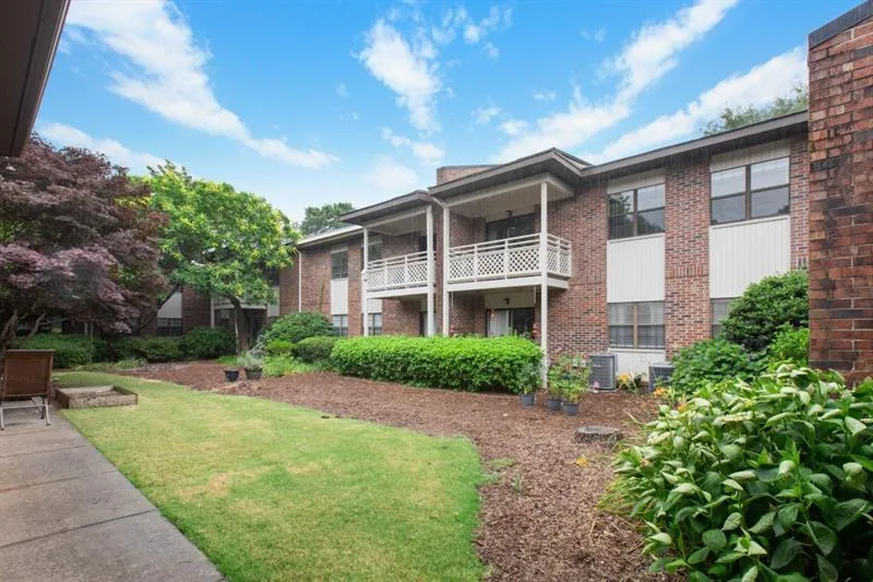 475 Mount Vernon Highway Unit C-119, Sandy Springs, Georgia 30328, 2 Bedrooms Bedrooms, ,1 BathroomBathrooms,Residential,Sold,475 Mount Vernon Highway Unit C-119,6892792