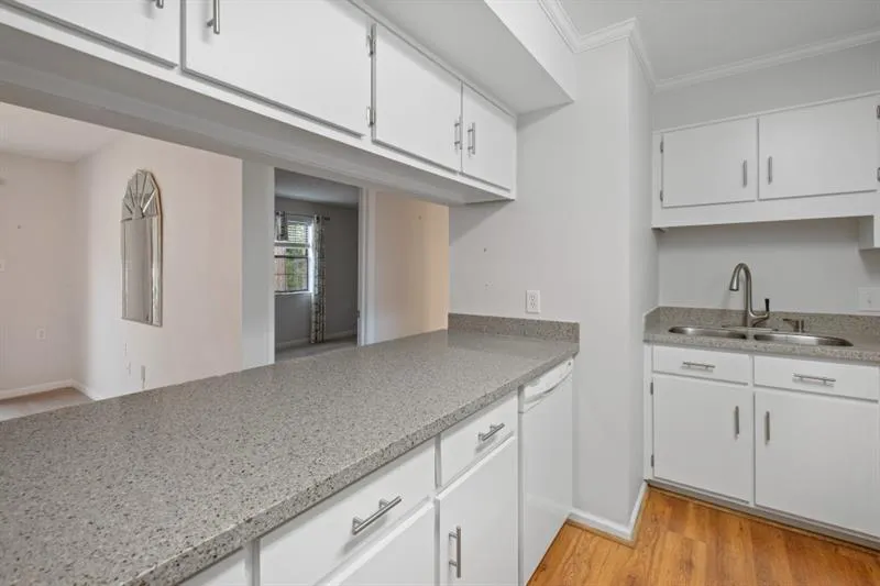 475 Mount Vernon Highway Unit C-119, Sandy Springs, Georgia 30328, 2 Bedrooms Bedrooms, ,1 BathroomBathrooms,Residential,Sold,475 Mount Vernon Highway Unit C-119,6892792