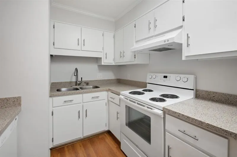 475 Mount Vernon Highway Unit C-119, Sandy Springs, Georgia 30328, 2 Bedrooms Bedrooms, ,1 BathroomBathrooms,Residential,Sold,475 Mount Vernon Highway Unit C-119,6892792