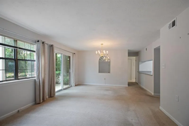 475 Mount Vernon Highway Unit C-119, Sandy Springs, Georgia 30328, 2 Bedrooms Bedrooms, ,1 BathroomBathrooms,Residential,Sold,475 Mount Vernon Highway Unit C-119,6892792