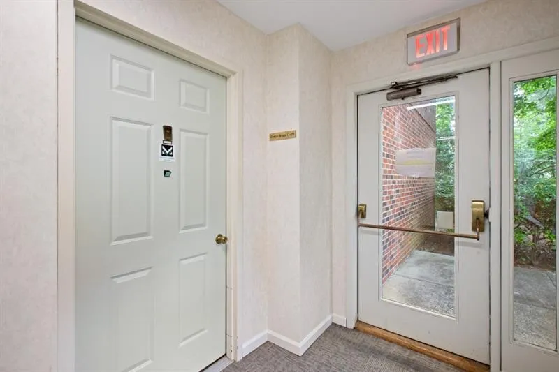 475 Mount Vernon Highway Unit C-119, Sandy Springs, Georgia 30328, 2 Bedrooms Bedrooms, ,1 BathroomBathrooms,Residential,Sold,475 Mount Vernon Highway Unit C-119,6892792